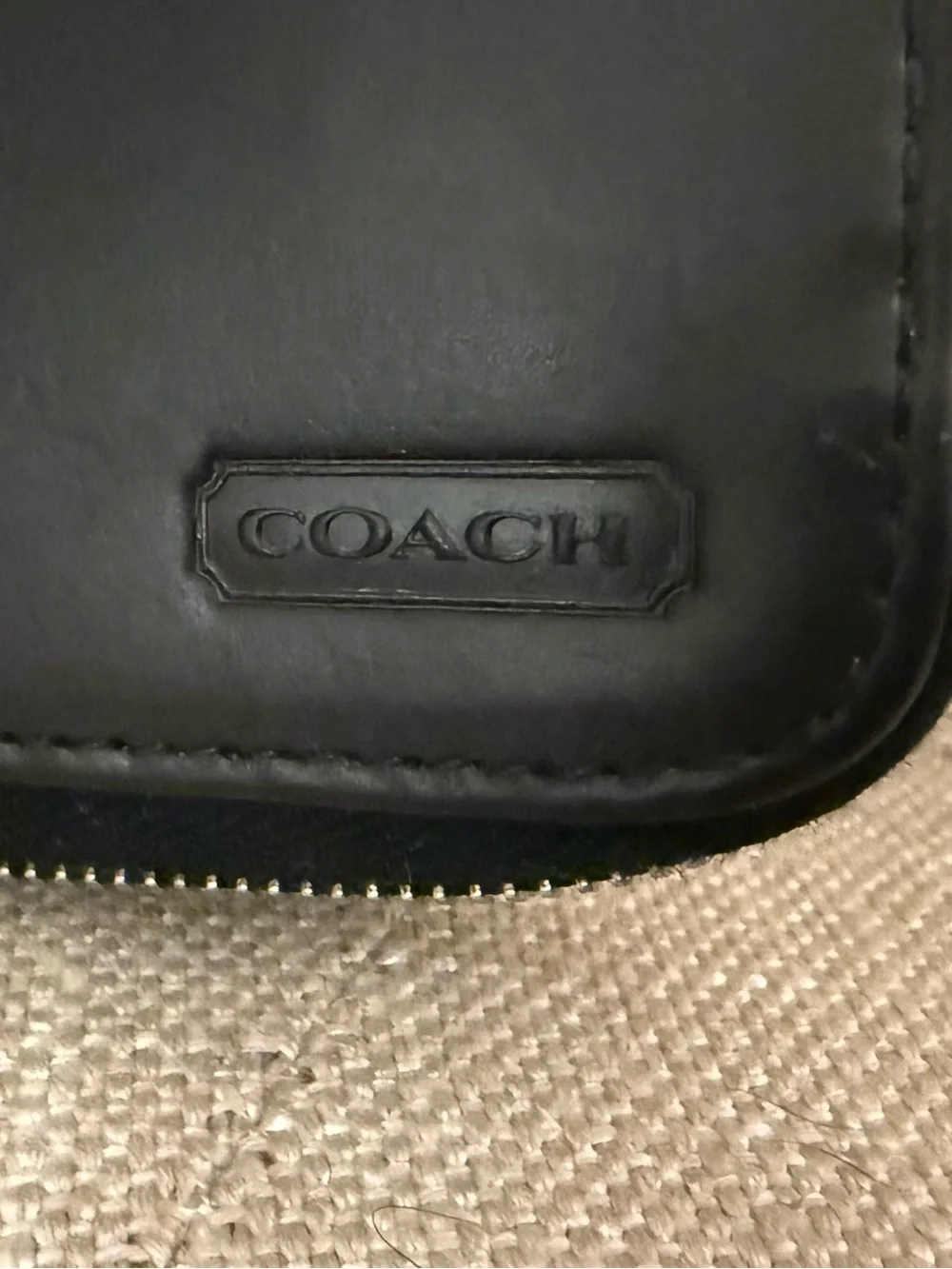 Vintage Classic Coach Black Leather Zip-Around Organizer Wallet